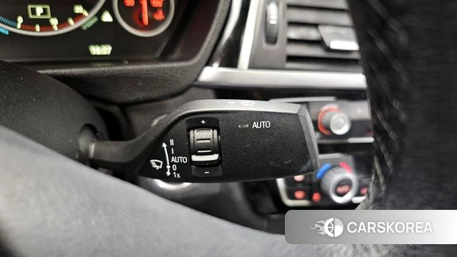 BMW 3 Series (F30) id 3937218 из Кореи 7