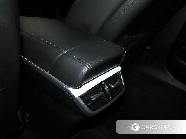 Hyundai The New Grandeur IG Hybrid id 4338033 из Кореи 7
