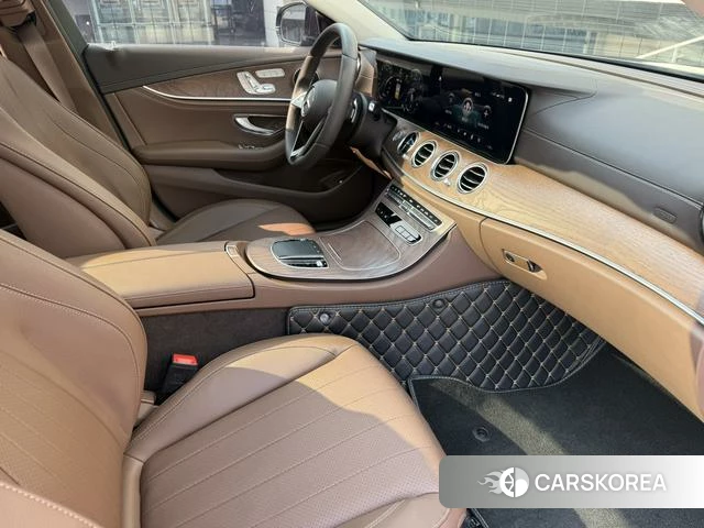 Mercedes-Benz E-class id 4333517 из Китая 7
