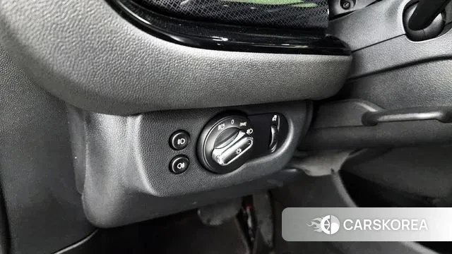 Mini Cooper Clubman id 3043050 из Кореи 7