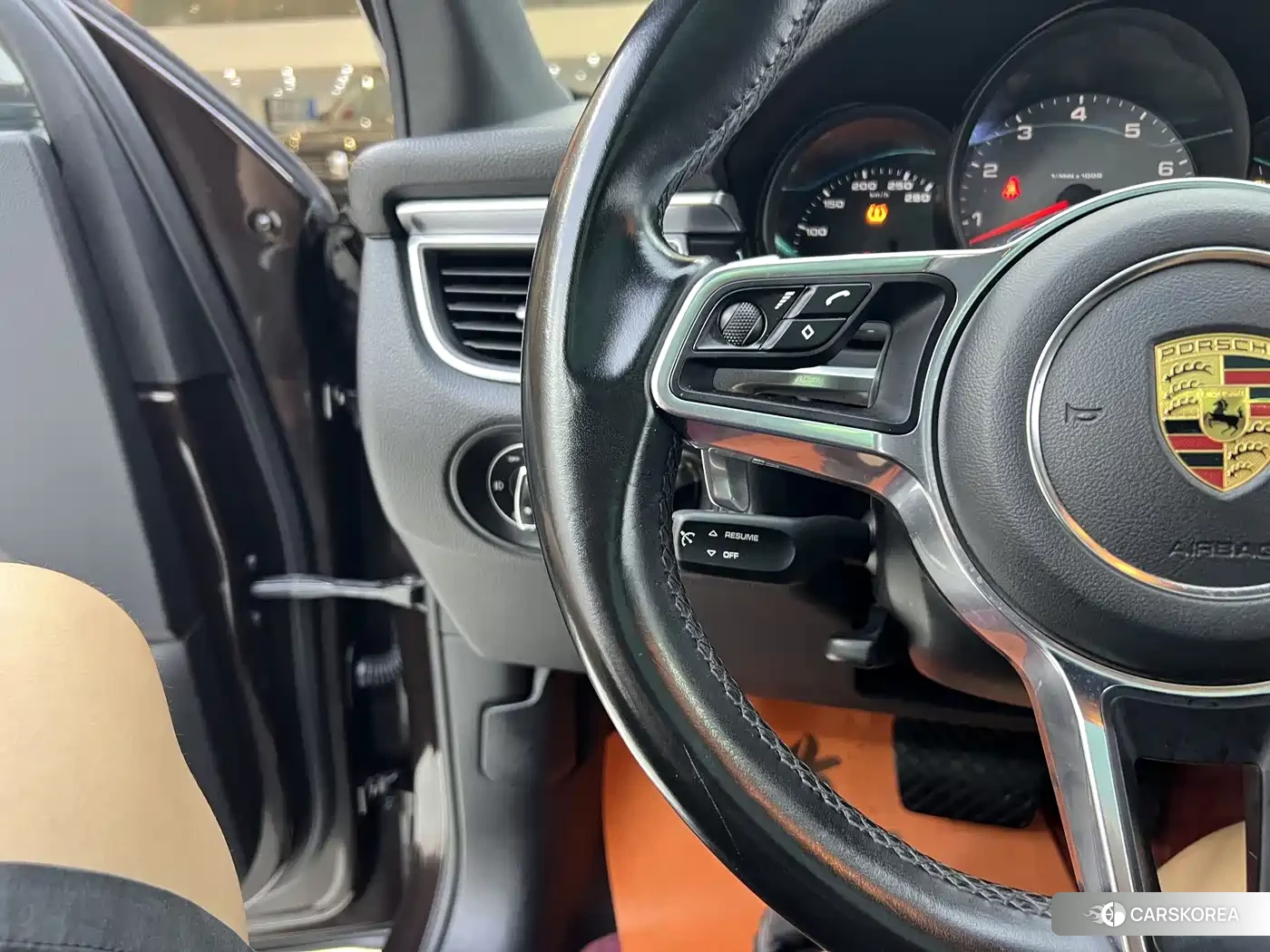 Porsche Macan id 4539459 из Китая 7