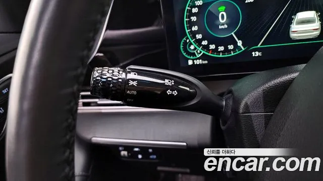 Hyundai The New Grandeur IG Hybrid id 2510659 из Кореи 7