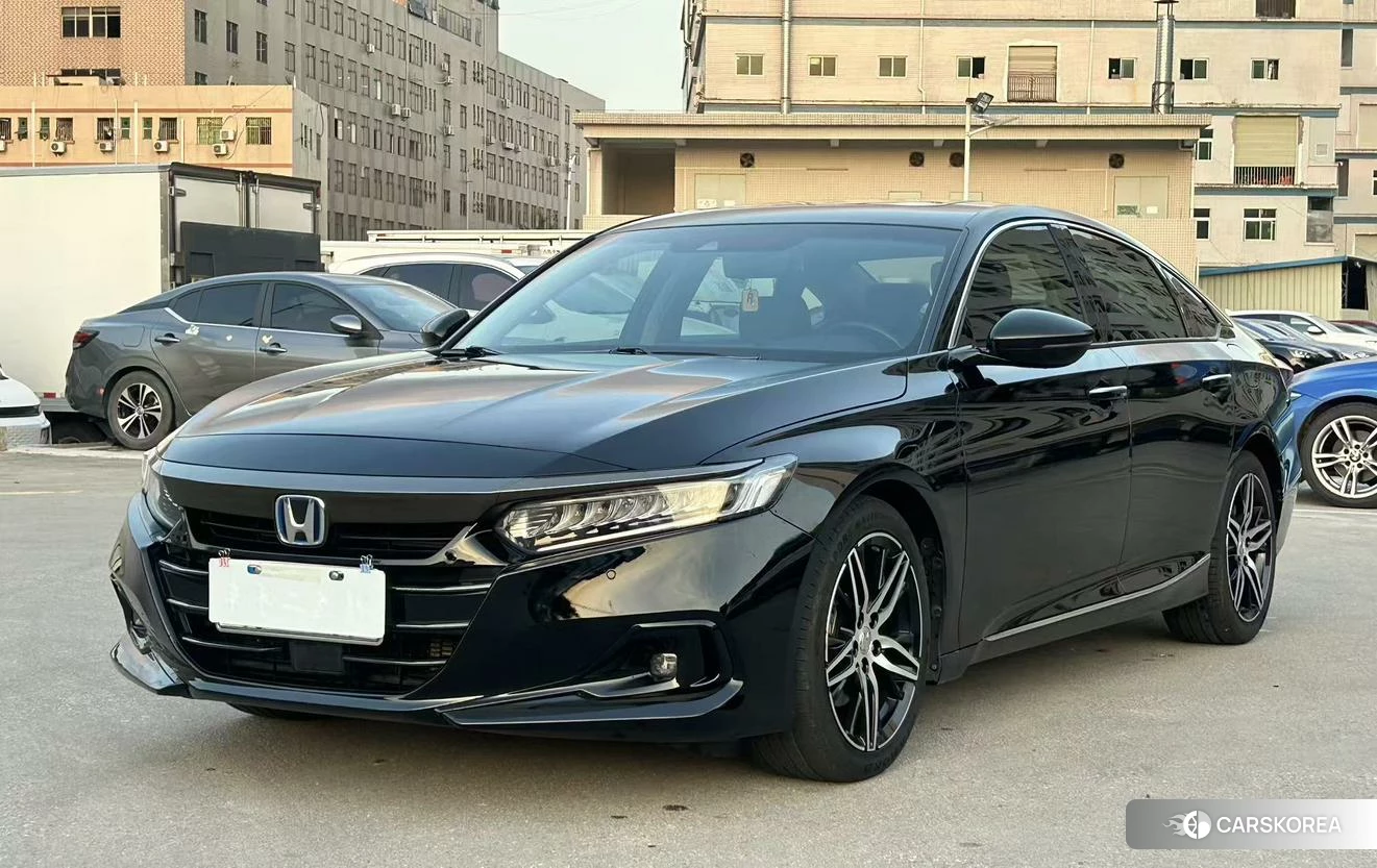 Honda Accord id 4421073 из Китая 7