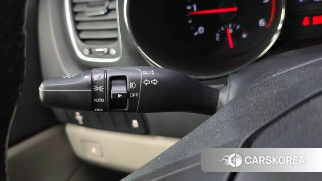 Kia The New Carnival id 3925048 из Кореи 7