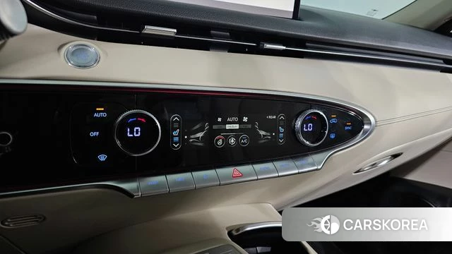 Genesis GV70 id 4187518 из Кореи 7