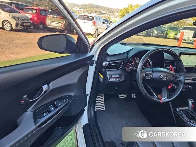 Hyundai Veloster (JS) id 3344686 из Кореи 7