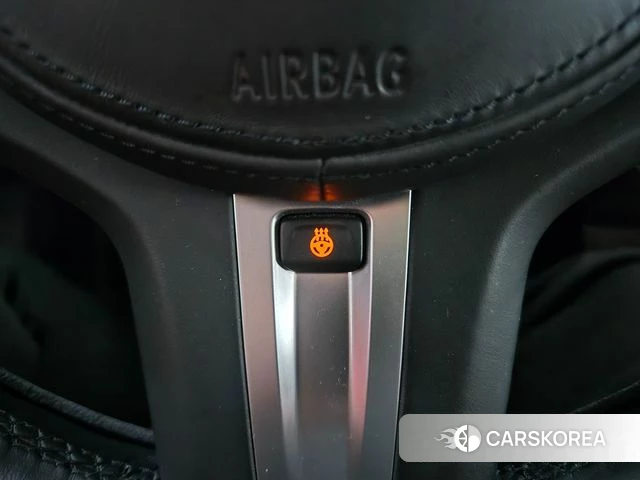 BMW 1 Series (F40) id 3922690 из Кореи 7