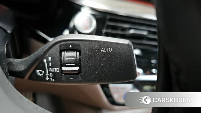 BMW 5 Series (G30) id 4402711 из Кореи 7