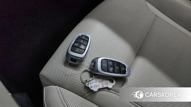 Hyundai The New Grandeur IG Hybrid id 4470132 из Кореи 7