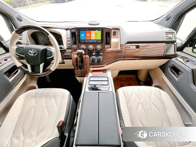 Toyota Hiace id 4261833 из Китая 7