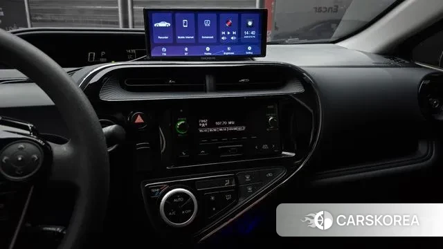 Toyota Prius C id 3499632 из Кореи 7