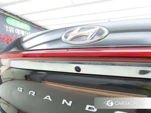 Hyundai The New Grandeur IG id 3350539 из Кореи 7
