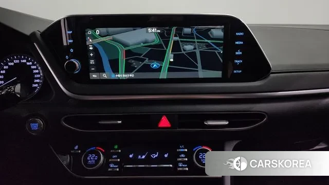 Hyundai Sonata (DN8) id 3252106 из Кореи 7