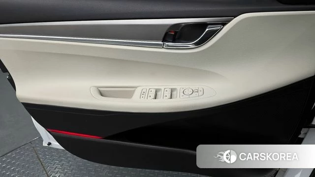 Hyundai The New Grandeur IG id 3871557 из Кореи 7