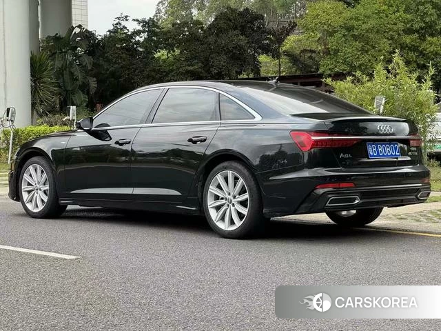 Audi A6L id 4261487 из Китая 7