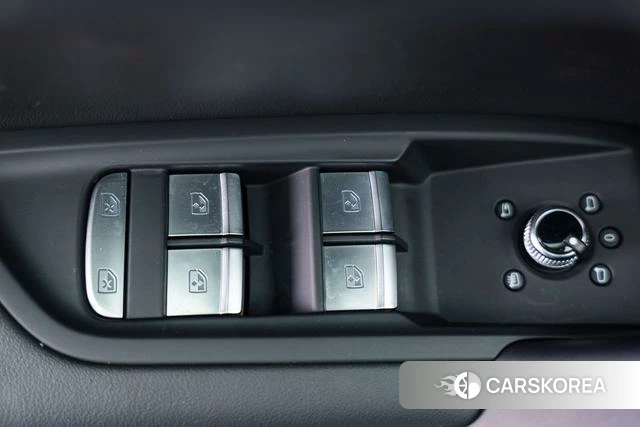 Audi Q5L id 4306999 из Китая 7