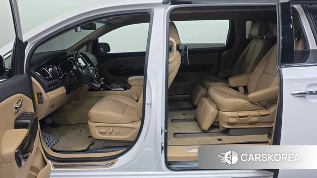 Kia The New Carnival id 4595178 из Кореи 7