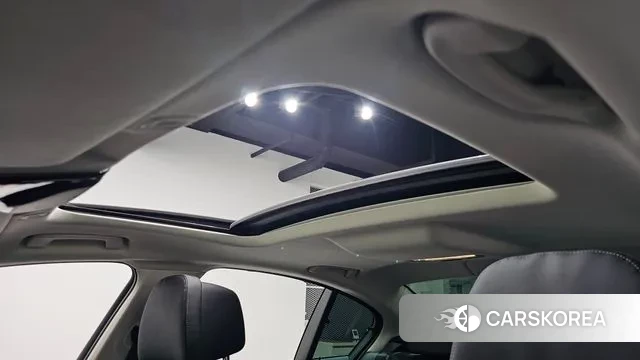 BMW 5 Series (G30) id 2984211 из Кореи 7