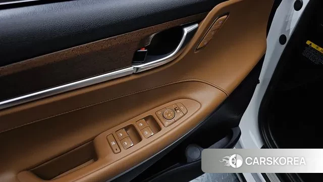 Hyundai Grandeur IG Hybrid id 3728569 из Кореи 7