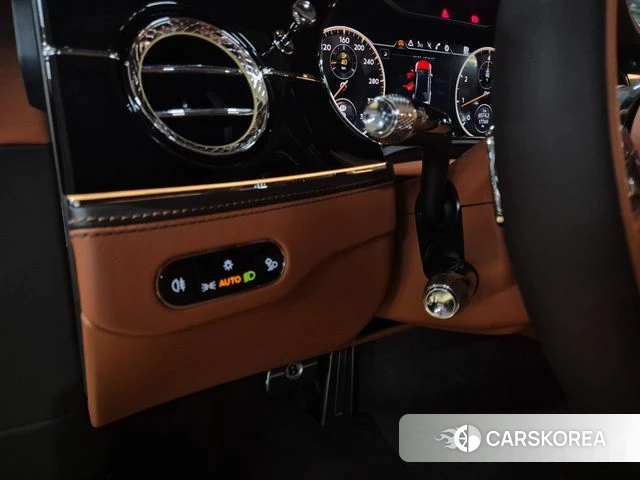 Bentley Flying Spur 3rd Generation id 4555182 из Кореи 7
