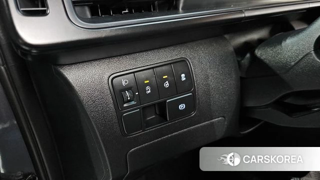 Hyundai Staria id 3922732 из Кореи 7