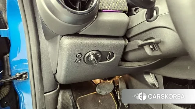 Mini Cooper Electric id 3555320 из Кореи 7