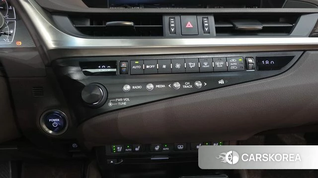 Lexus ES300h 7th generation id 4424311 из Кореи 7