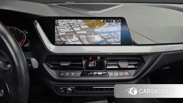 BMW 1 Series (F40) id 3696924 из Кореи 7