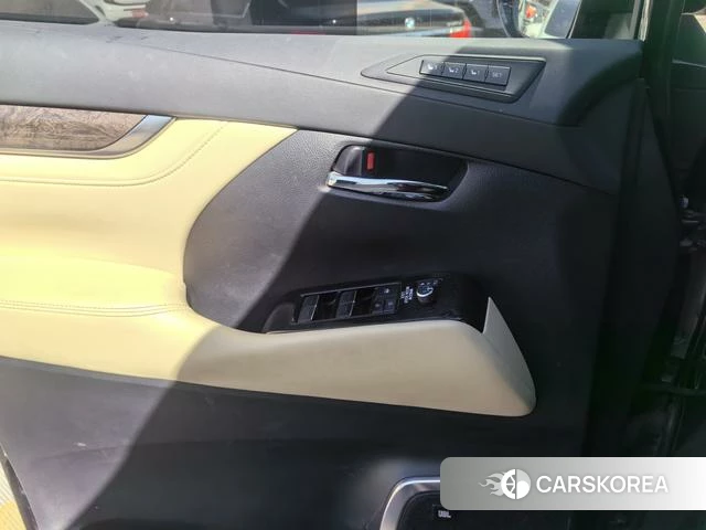 Toyota Wilfa id 4257671 из Китая 7
