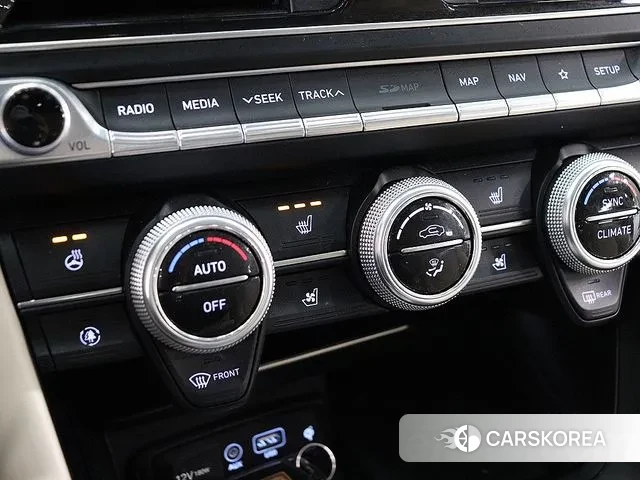 Genesis G70 id 3636322 из Кореи 7