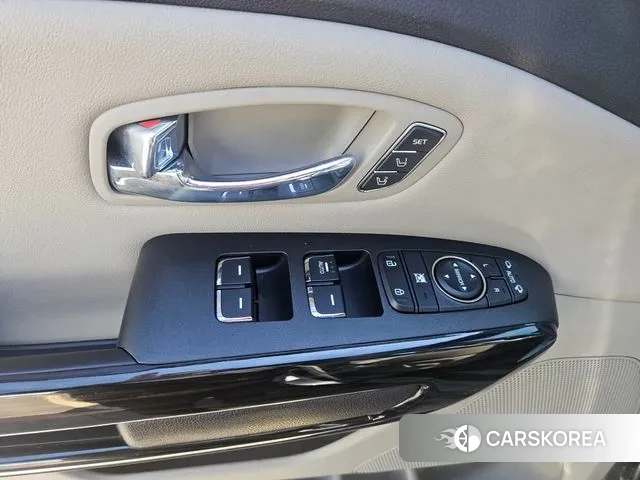 Kia The New Carnival id 3757079 из Кореи 7