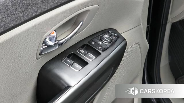 Kia All New Carnival id 4596449 из Кореи 7