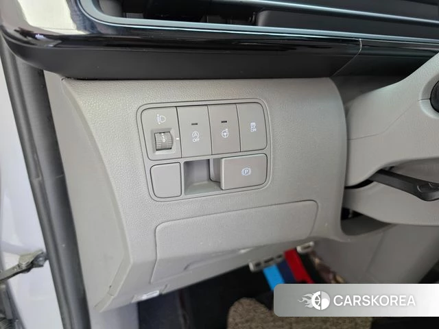 Hyundai Staria id 4871472 из Кореи 7