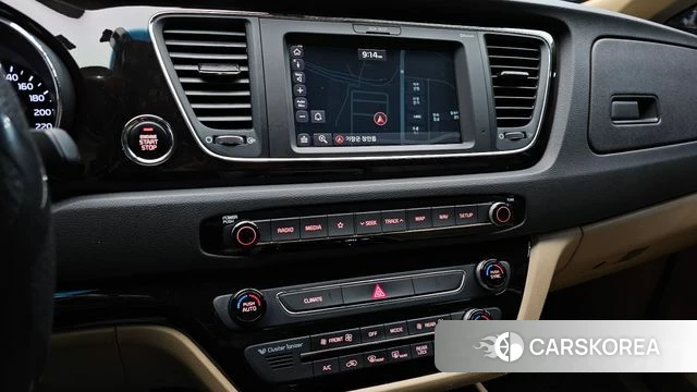 Kia The New Carnival id 4403458 из Кореи 7