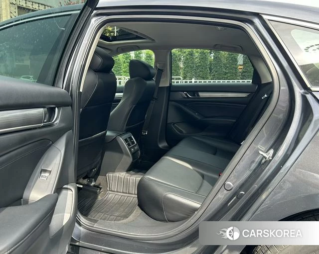 Honda Accord id 4367537 из Китая 7