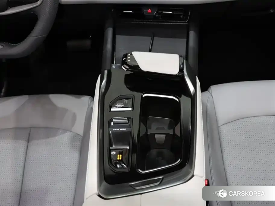 Chang'an Changan UNI-T id 4565223 из Китая 7