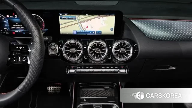 Mercedes-Benz GLA - Class H247 id 3757722 из Кореи 7