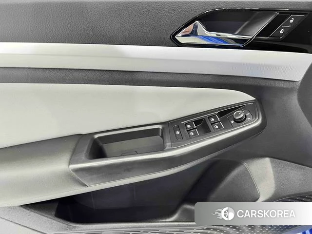 Volkswagen Bora id 4313523 из Китая 7