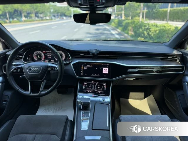 Audi A6L id 4301833 из Китая 7