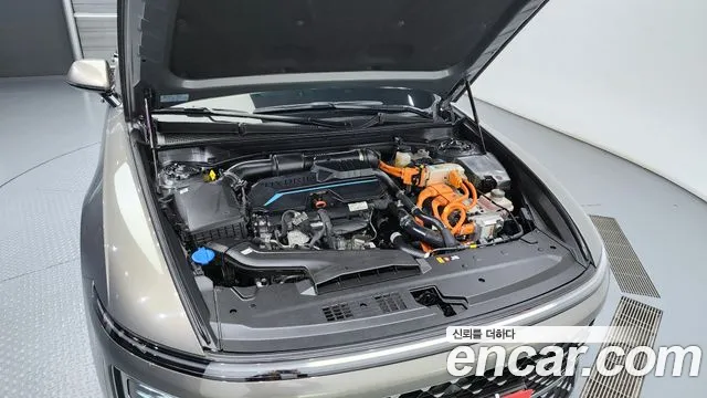 Hyundai Grandeur Hybrid (GN7) id 2653016 из Кореи 7