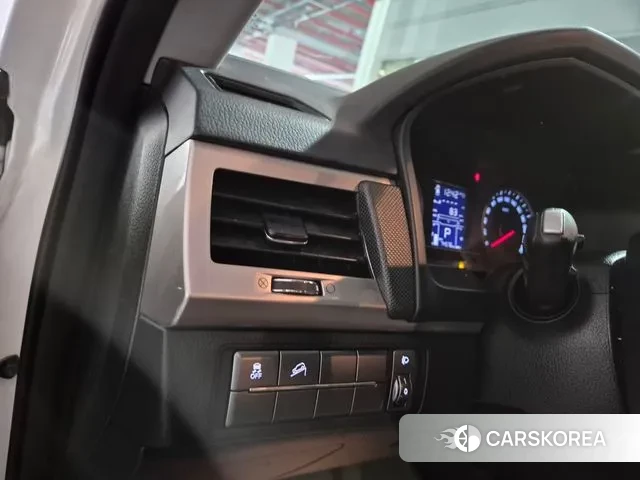 Ssangyong Rexton Sports id 3423517 из Кореи 7