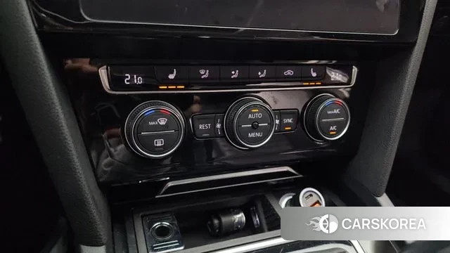 Volkswagen Passat GT (B8) id 3631926 из Кореи 7