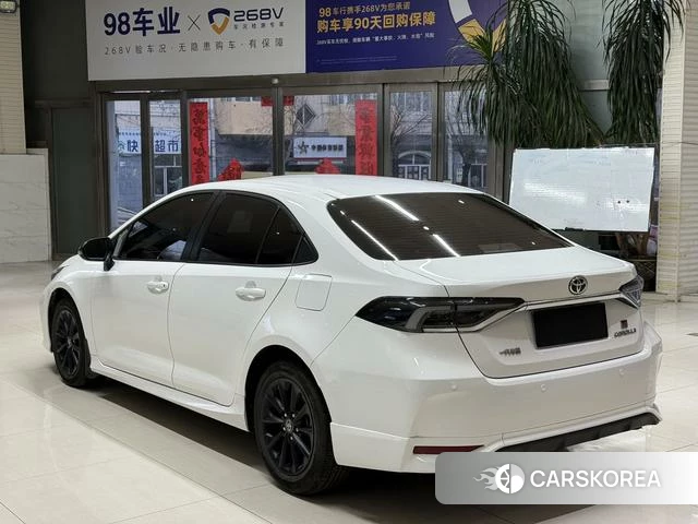 Toyota Corolla id 4276377 из Китая 7