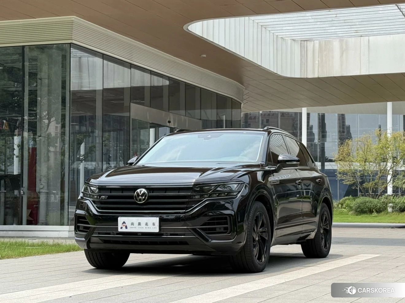 Volkswagen Touareg id 4510396 из Китая 7