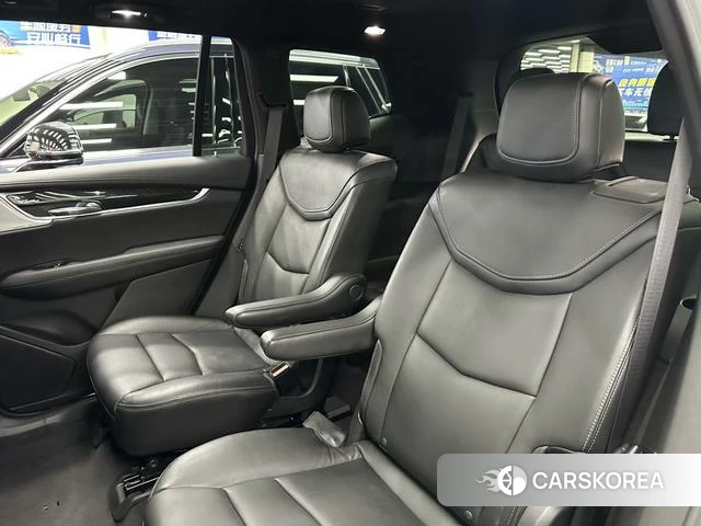 Cadillac XT6 id 4212372 из Китая 7