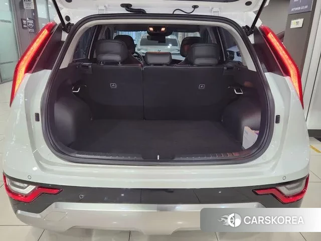 Kia Di Ol Nu Niro id 3451471 из Кореи 7