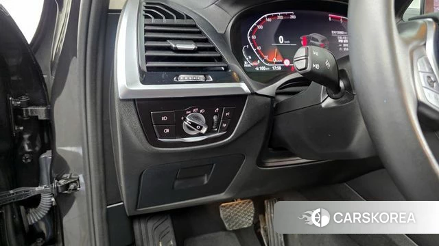 BMW X3 (G01) id 3843937 из Кореи 7