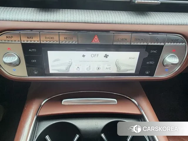 Genesis G90 (RS4) id 3360651 из Кореи 7