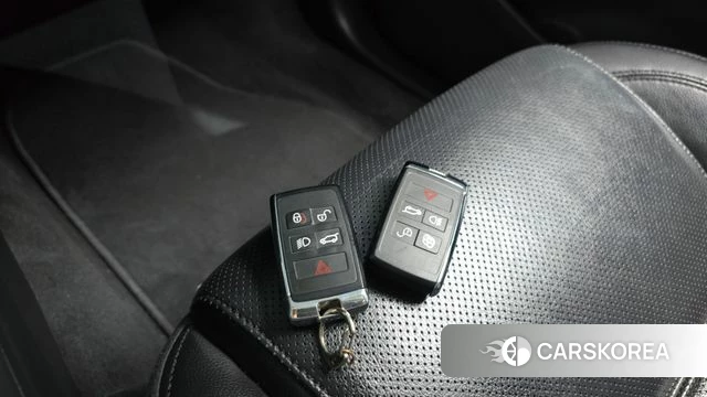 Jaguar E-PACE id 4703502 из Кореи 7