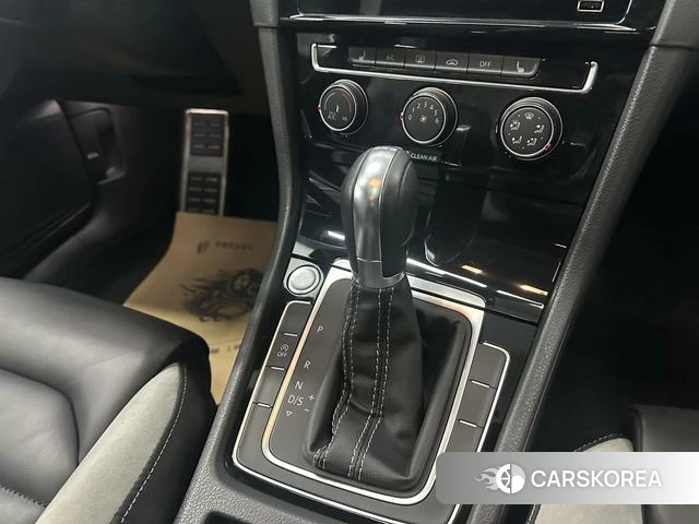 Volkswagen Golf id 4335061 из Китая 7